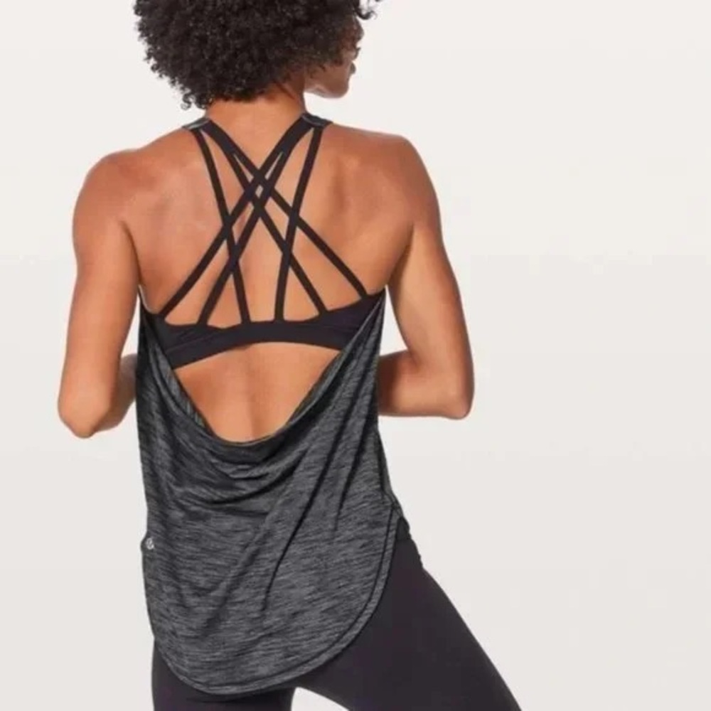 LULULEMON Free to be Serene Grey tank top!🖤